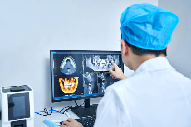 Best Emergency Dental Services for Seniors in Wakeman, OH